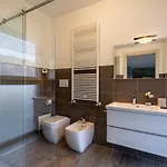 فيلة Costanza- Private Heated Pool, Steam & Sauna - Bellagio Village Oliveto Lario