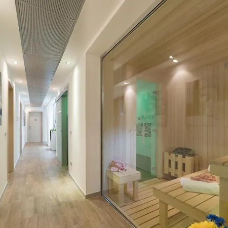 Costanza- Private Heated Pool, Steam & Sauna - Bellagio Village